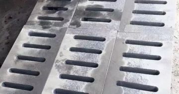 潍坊 芝麻灰石材沟盖板