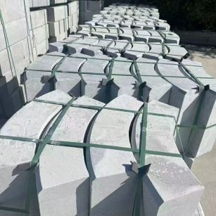 潍坊 芝麻灰弧形路沿石