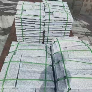 潍坊 芝麻白蘑菇石装车出货