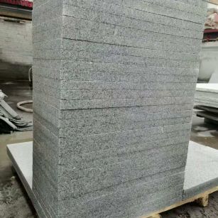 潍坊 花岗岩 地铺成品300*600，尺寸标准、厚薄均匀