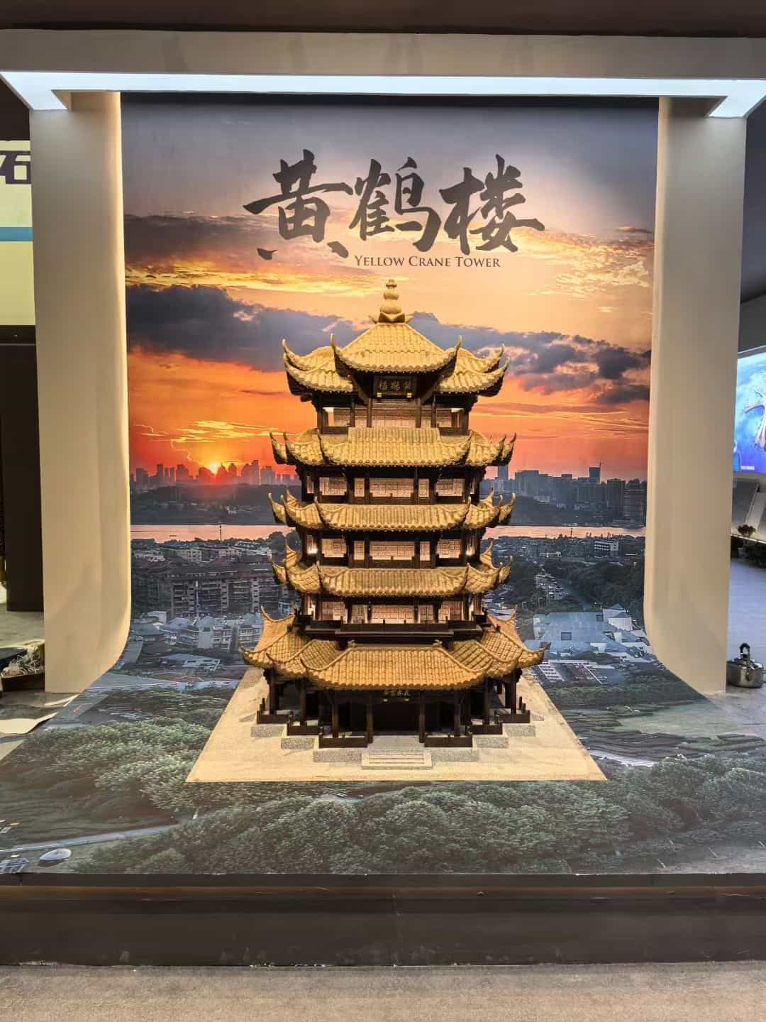 潍坊仿古石文创作品-黄鹤楼